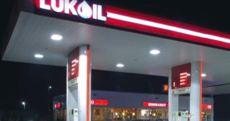 Benzinə su qarışdırıldı: “Lukoil” üzr istədi