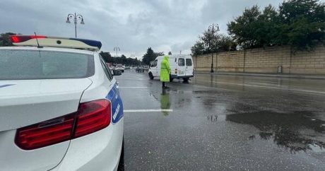 Yol polisindən küləkli hava ilə bağlı müraciət