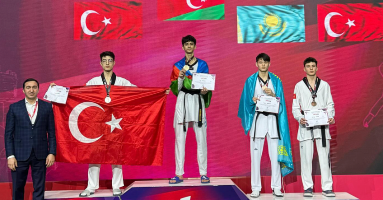 Daha iki taekvondoçumuz Türkiyədə qızıl medal qazandı