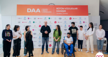 İnklüziv təşəbbüsləri dəstəkləyən “Nar” “DanceAbility” iştirakçıları ilə görüşüb – FOTO