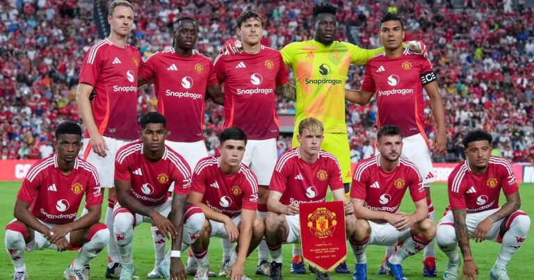 “Şeytan”dan çıxmayan İŞ: “Manchester United” azarkeşlər üçün namaz otağını İSTİFADƏYƏ VERDİ – FOTO