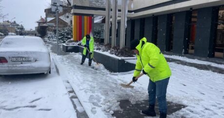 Paytaxtda qarın təmizlənməsi davam edir – FOTO